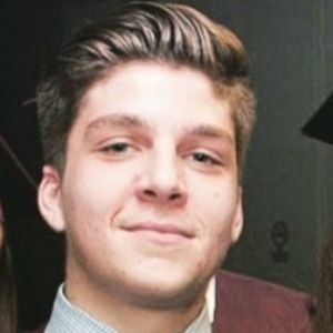 Meet your Posher, Max